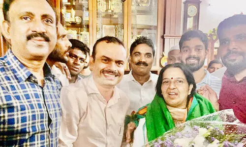 പ്ര​വാ​സി​ക​ൾ​ക്ക് പ്ര​ത്യേ​ക ന​ന്ദി രേ​ഖ​പ്പെ​ടു​ത്തി ഉ​മ തോ​മ​സ്