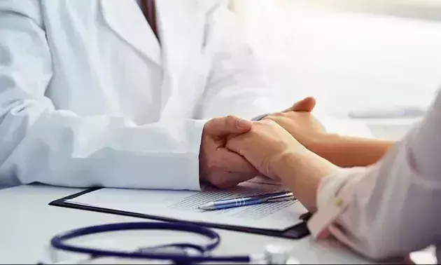 ചരക് ശപഥും ഹിപ്പോക്രാറ്റിക് പ്രതിജ്ഞയുമില്ല; ഇനി മെഡിക്കൽ ബിരുദദാന ചടങ്ങിൽ ഡോക്ടറുടെ പ്രതിജ്ഞ