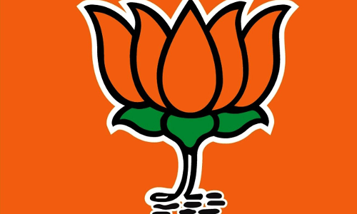 മുഖ്യമന്ത്രി രാജിവെക്കണം -യുവമോർച്ച