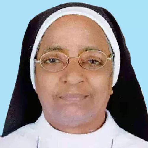 സി​സ്റ്റ​ർ റോ​സ് താ​ര