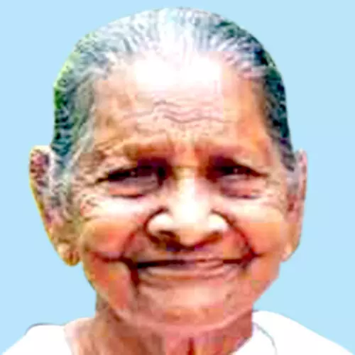 സാ​റാ​മ്മ