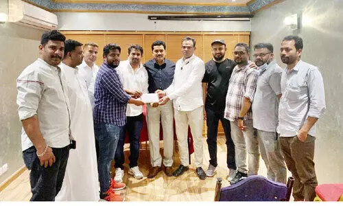 സി.എച്ച് സെന്റർ ഫണ്ട് കൈമാറി