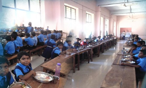 ഞാറനീലി സ്‌കൂൾ: സ്ഥിര അധ്യാപകരെ നിയമിക്കാനുള്ള നടപടികള്‍ സ്വീകരിക്കണം- നിയമസഭാ സമിതി