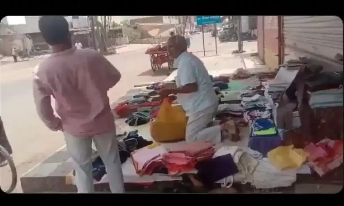 യു.പിയിൽ മുസ്‍ലിം വഴിയോര കച്ചവടക്കാരനെ തടഞ്ഞ ഹിന്ദുത്വ പ്രവർത്തകൻ അറസ്റ്റിൽ