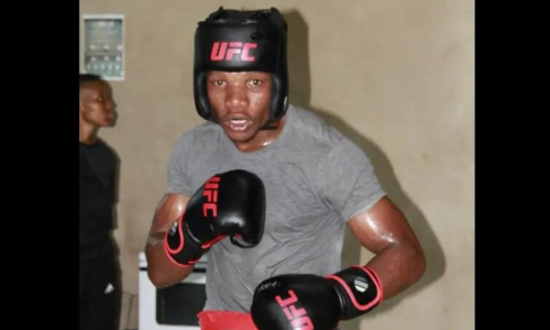 മത്സരത്തിനിടെ കുഴഞ്ഞുവീണ ദക്ഷിണാഫ്രിക്കൻ ബോക്സർ മരിച്ചു