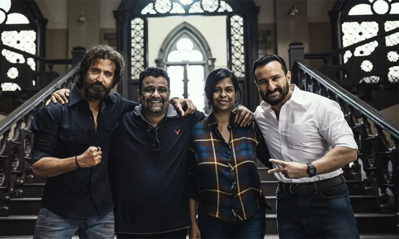 വിക്രം വേദ ബോളിവുഡ് റീമേക്കിന് പാക്കപ്പ്; കുറിപ്പുമായി ഹൃതിക് വിക്രം വേദ ബോളിവുഡ് റീമേക്കിന് പാക്കപ്പ്; കുറിപ്പുമായി ഹൃതിക്