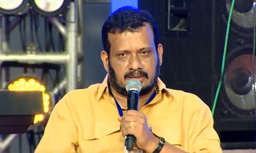 അപമാനിച്ചെന്ന് സ്ത്രീയുടെ പരാതി; എഴുത്തുകാരൻ വി.ആർ സുധീഷിനെതിരെ കേസ്