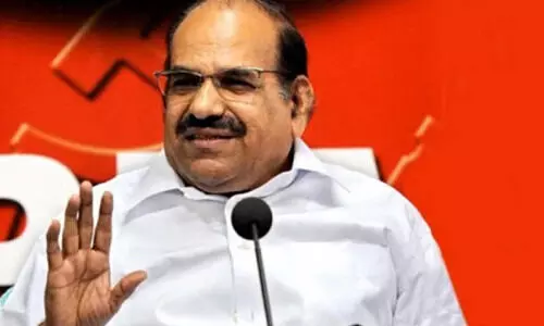 സഭയിൽ തീപ്പൊരി, പാടവം തെളിയിച്ച ഭരണാധികാരി