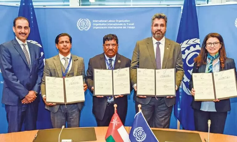 ഐ.​എ​ൽ.​ഒ​യു​മാ​യി ഒ​മാ​ൻ ക​രാ​ർ ഒ​പ്പി​ട്ടു