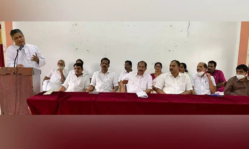 പരിസ്ഥിതി ലോല മേഖല പ്രഖ്യാപനം: ഇരിട്ടിയിൽ സർവക്ഷി കർമസമിതി രൂപവത്കരിച്ചു; 14ന് മലയോര ഹർത്താൽ പരിസ്ഥിതി ലോല മേഖല പ്രഖ്യാപനം: ഇരിട്ടിയിൽ സർവക്ഷി കർമസമിതി രൂപവത്കരിച്ചു; 14ന് മലയോര ഹർത്താൽ