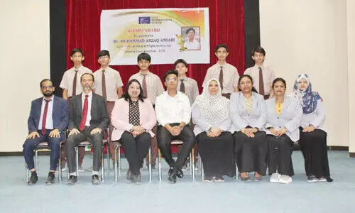 പൈലറ്റായ പൂർവവിദ്യാർഥി മുഹമ്മദ് അർസകിന് യാര സ്കൂളിൽ സ്വീകരണം നൽകി