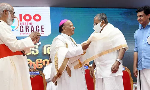 സഭക്കും സർക്കാറിനും വിവിധ മേഖലകളിൽ സഹകരിക്കാനാവും -മുഖ്യമന്ത്രി