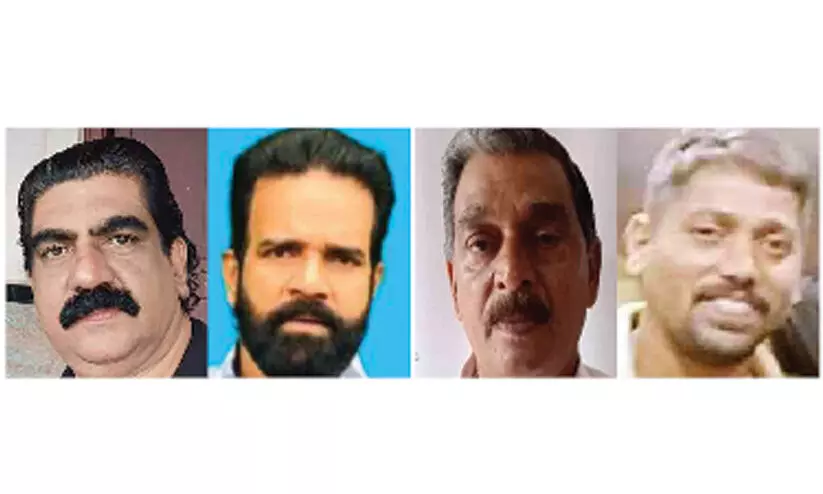 ആദായ നികുതി ഉദ്യോഗസ്ഥർ ചമഞ്ഞ് കവർച്ച; പ്രതികൾക്കായി ലുക്കൗട്ട് നോട്ടീസ് ആദായ നികുതി ഉദ്യോഗസ്ഥർ ചമഞ്ഞ് കവർച്ച; പ്രതികൾക്കായി ലുക്കൗട്ട് നോട്ടീസ്