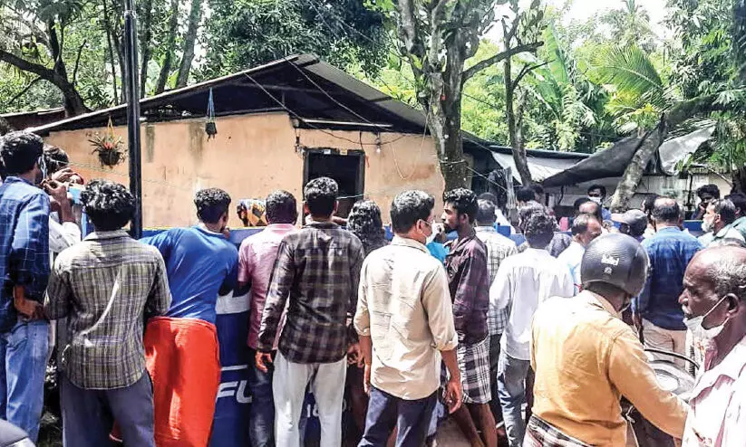 മൃ​ത​ദേ​ഹം കാണപ്പെട്ടത് മു​ഖ​ത്ത​ടി​യേ​റ്റ നി​ല​യി​ൽ; നാടിനെ ഞെട്ടിച്ച്​ യുവതിയുടെ കൊലപാതകം
