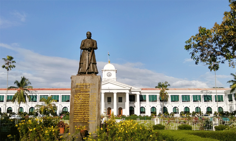 പൊതുസേവന മികവിൽ കേരളം ഒന്നാമത് പൊതുസേവന മികവിൽ കേരളം ഒന്നാമത്