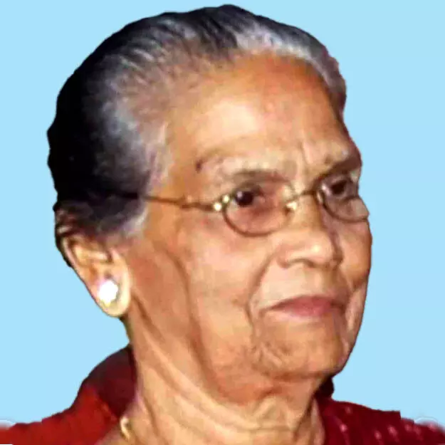 സാ​റാ​മ്മ