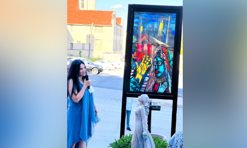 A native of Edavanakkad she organized an exhibition in the United States