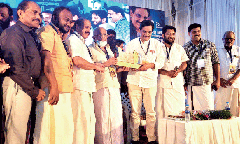 രാജ്യം കടന്നുപോകുന്നത് ഭയാനക സാഹചര്യത്തിലൂടെ -മന്ത്രി കെ. കൃഷ്ണൻകുട്ടി