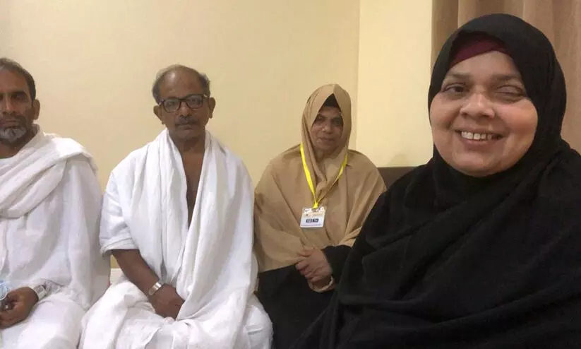 ആദ്യം ഉംറയില്‍ മനംനിറഞ്ഞ് മലയാളി ഹാജിമാർ