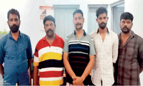 പൊ​ലീ​സ് ച​മ​ഞ്ഞ് ഹ​വാ​ല പ​ണം ത​ട്ടി; അ​ഞ്ചു​പേ​ർ പി​ടി​യി​ൽ