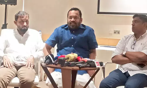 യു.​എ.​ഇ​യി​ൽ റ​വ​ന്യൂ അ​ദാ​ല​ത്ത്​ സം​ഘ​ടി​പ്പി​ക്കും -മ​ന്ത്രി രാ​ജ​ൻ