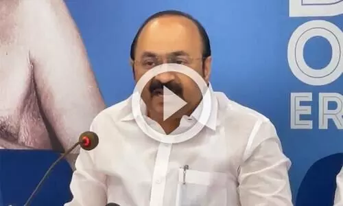 പിണറായി ഹിറ്റ്ലറേക്കാൾ വലിയ ഏകാധിപതിയെന്ന് വി.ഡി സതീശൻ