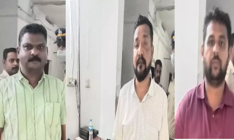 അസമീസ് സ്വദേശിനികളെ കടന്നു പിടിച്ച സംഭവത്തിൽ മൂന്നു പേര്‍ പിടിയിൽ