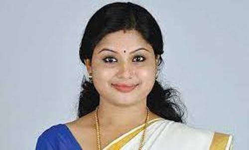 സൈബർ ആക്രമണം: വീണ എസ് നായർ പരാതി നൽകി