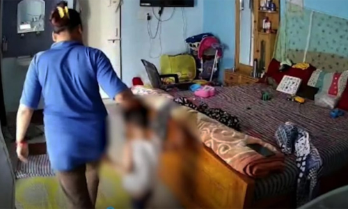 രണ്ട് വയസ്സുള്ള കുട്ടിയെ മർദ്ദിച്ച കേസിൽ ആയ അറസ്റ്റിൽ, വിഡിയോ