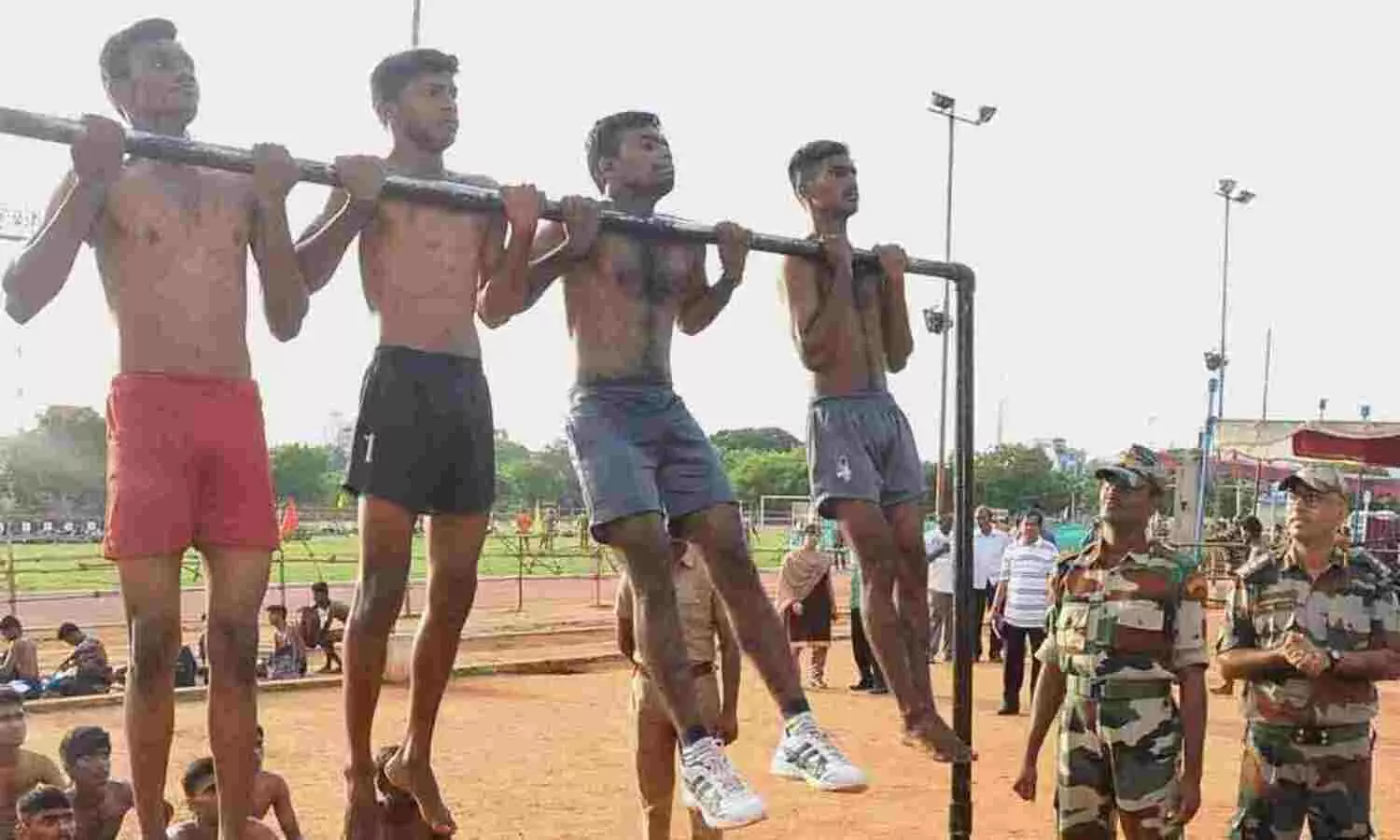 അഗ്നിപഥിനെതിരായി സമരം ചെയ്തവർക്ക് നിയമനം നൽകി​ല്ലെന്ന് മേജർ ജനറൽ; വടക്കൻ കേരളത്തിലെ റിക്രൂട്ട്‌മെന്റ് തിങ്കളാഴ്ച വരെ