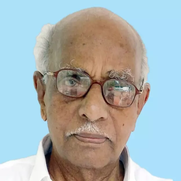 ബാ​ല​കൃ​ഷ്ണ പ​ണി​ക്ക​ര്‍