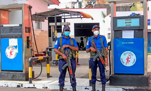 ബുദ്ധമത വിശ്വാസികളുടെ ശവസംസ്കാരത്തിന് ശ്രീലങ്ക ഇന്ധനം മാറ്റിവെക്കും