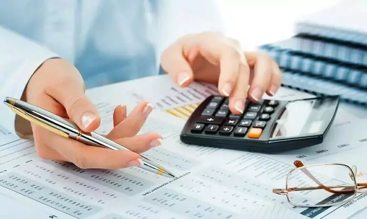 Which is the best option for your career? CA, CS