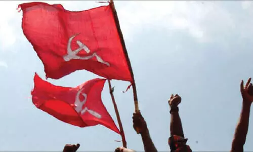 പയ്യന്നൂർ സി.പി.എം ഫണ്ട് തട്ടിപ്പ്: ഏഴു മിനിറ്റ് മാത്രം നീണ്ട ചർച്ച, വഴങ്ങാതെ കുഞ്ഞികൃഷ്ണൻ; പാർട്ടി പ്രതിസന്ധിയിൽ