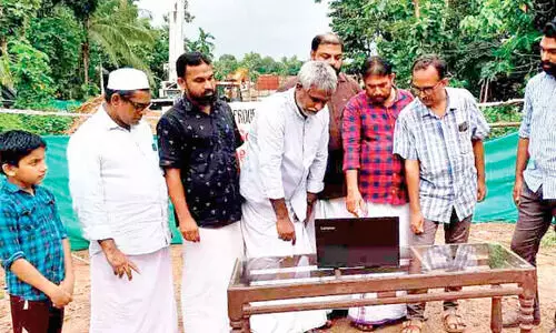 കൂളിമാട് പാലം: നഷ്ടം കരാർ കമ്പനി വഹിക്കണം