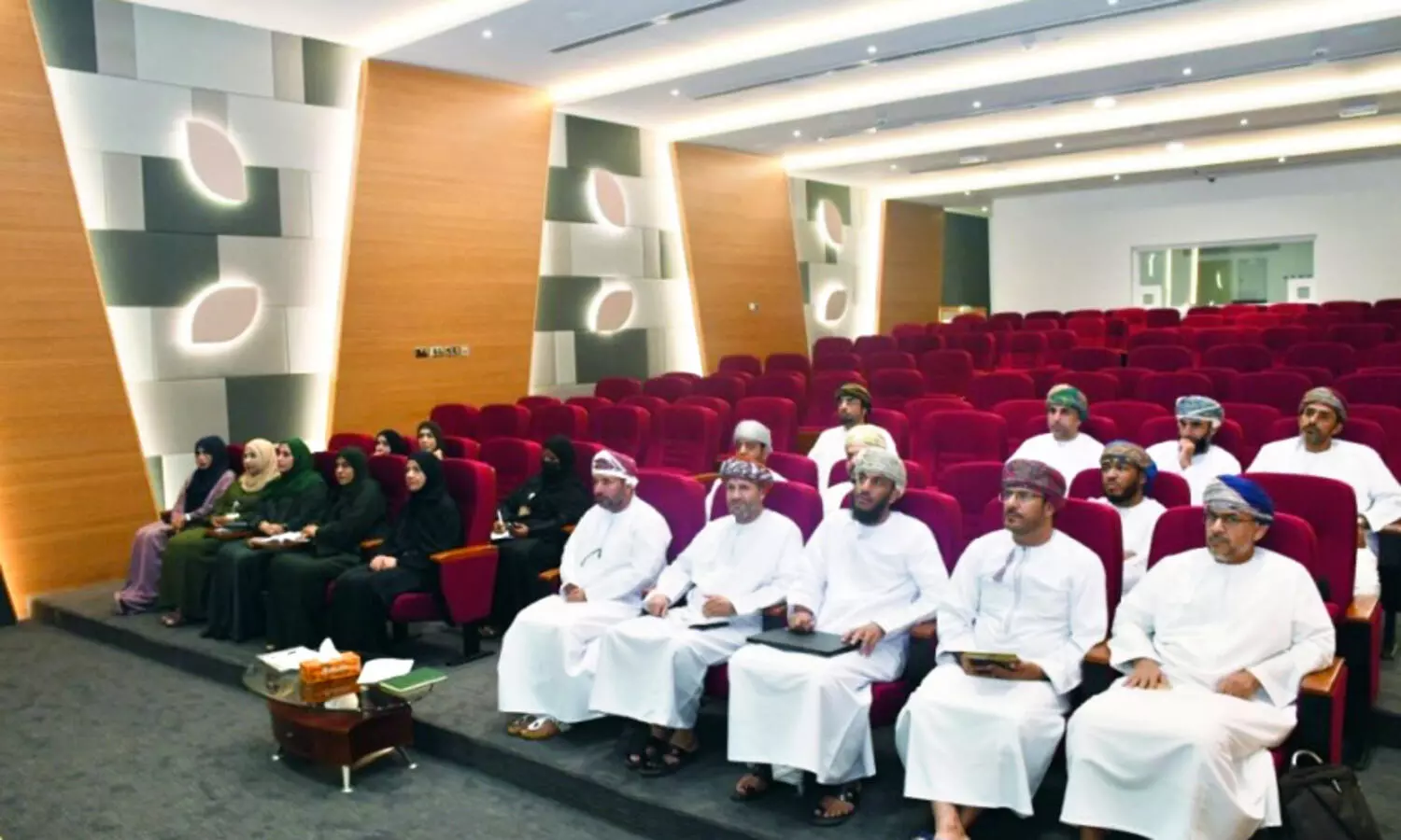 അ​പ്ലൈ​ഡ് സ​യ​ൻ​സ​സ് സൂ​പ്പ​ർ​വൈ​സ​ർ​മാ​ർ​ക്ക്​ യോ​ഗം