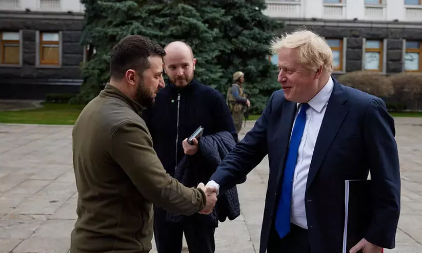 Boris Johnson meets Zelensky Boris Johnson meets Zelensky