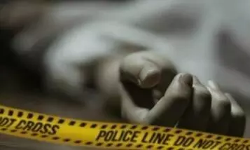 വസ്ത്രം വാങ്ങാൻ പണം നൽകിയില്ല; പത്ത് വയസുകാരൻ അമ്മയെ കൊലപ്പെടുത്തി വസ്ത്രം വാങ്ങാൻ പണം നൽകിയില്ല; പത്ത് വയസുകാരൻ അമ്മയെ കൊലപ്പെടുത്തി