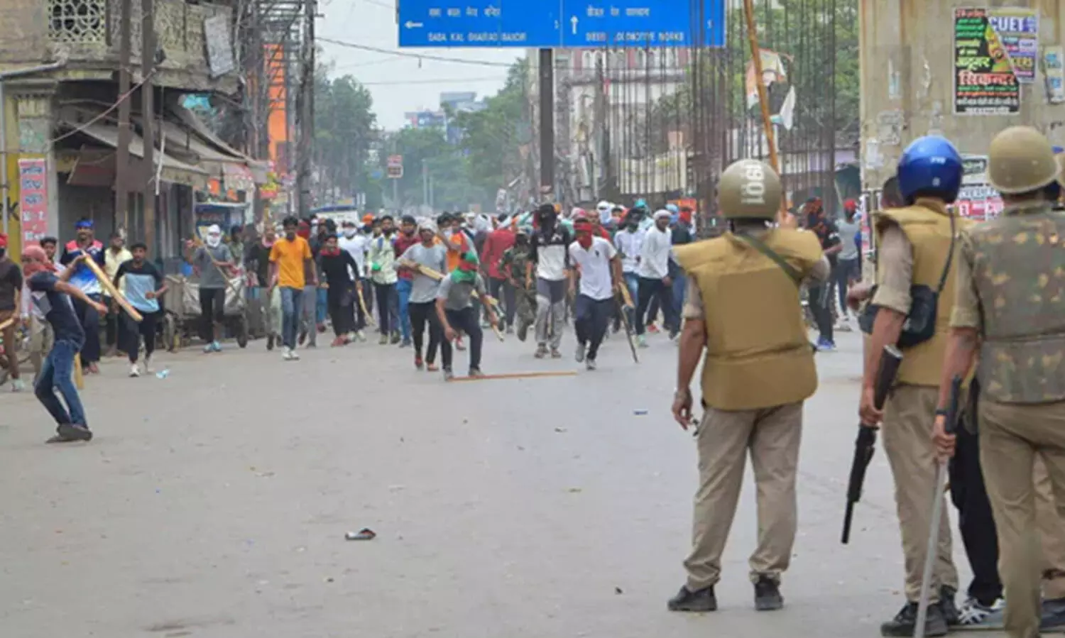 അഗ്നിപഥ് റിക്രൂട്ട്​മെന്‍റ്​ പ്രഖ്യാപിച്ചു; മൂ​ന്നു​ സേ​ന​ക​ളുടെയും വാ​ർ​ത്ത​സ​മ്മേ​ള​നം