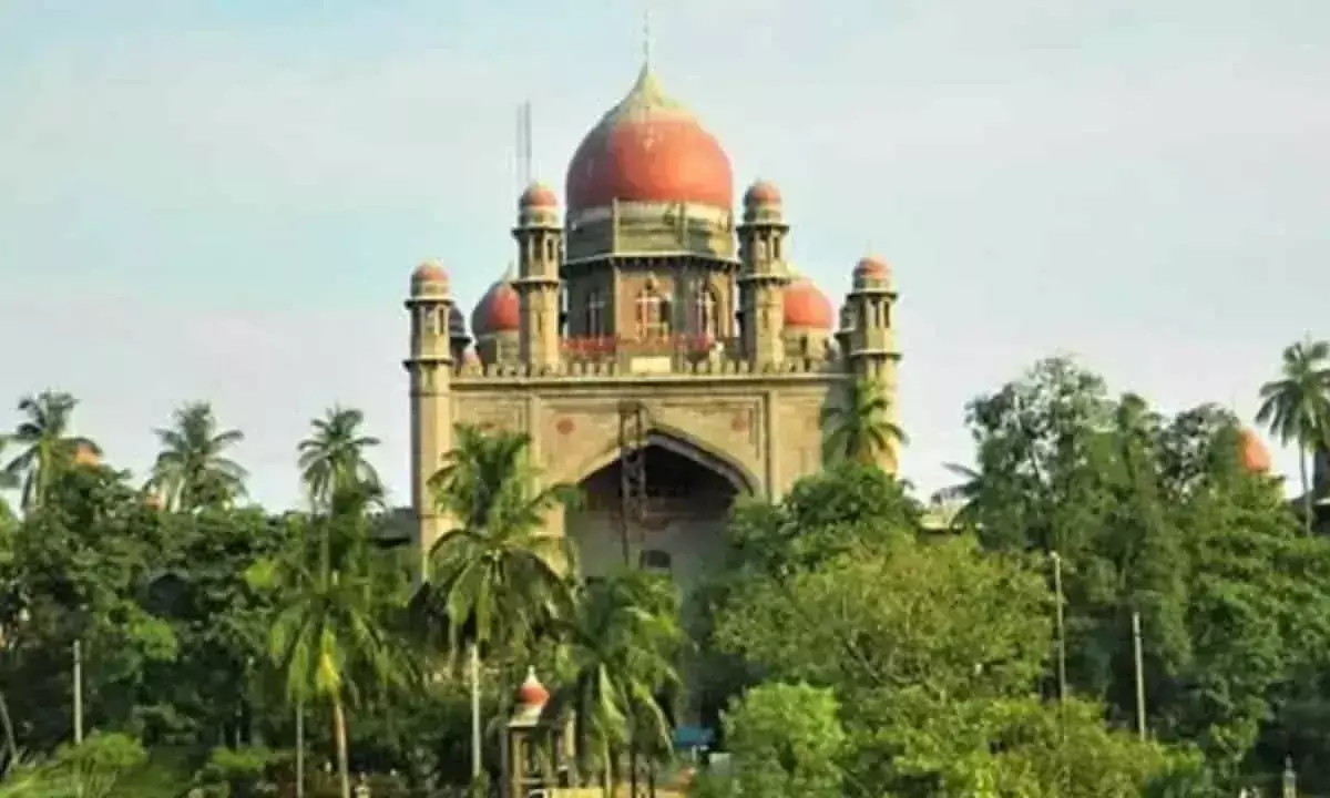 ഖുസ്രു മൻസിൽ പൊളിക്കൽ; തെലങ്കാന സർക്കാരിന് ഹൈക്കോടതി നോട്ടീസ് അയച്ചു