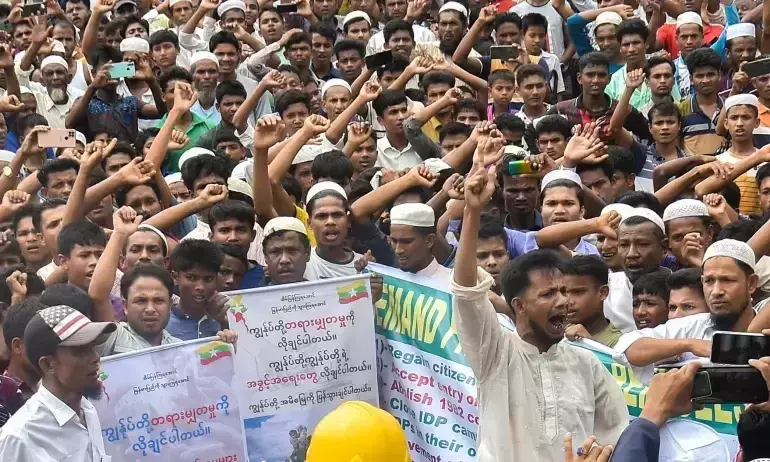 മ്യാന്മറിലേക്ക് മടങ്ങണമെന്ന് റോഹിങ്ക്യൻ അഭയാർഥികൾ; ബംഗ്ലാദേശിൽ കൂറ്റൻ റാലികൾ