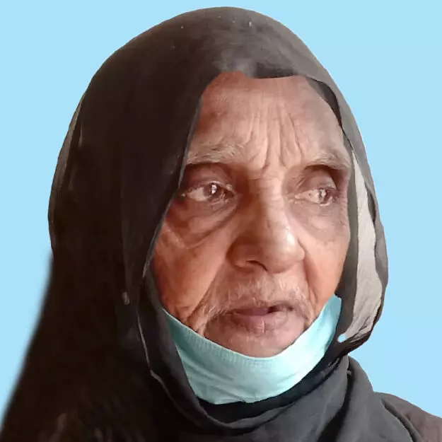 ആ​യി​ശ ബീ​വി