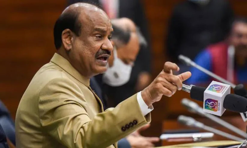 Quality debates take place in Parliament