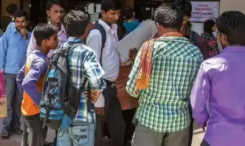 10,000ൽ പരം കുടിയേറ്റ തൊഴിലാളികൾ ഗൾഫ് രാജ്യങ്ങളിൽ മരിച്ചതായി നേപ്പാൾ സർക്കാർ