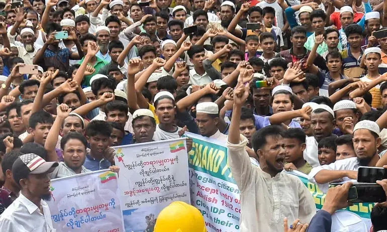 മ്യാന്മറിലേക്ക് മടങ്ങണമെന്ന് റോഹിങ്ക്യൻ അഭയാർഥികൾ; ബംഗ്ലാദേശിൽ കൂറ്റൻ റാലികൾ