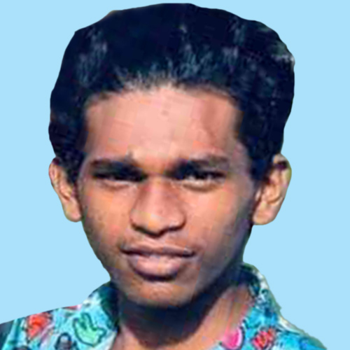 ബൈ​ക്കും ബ​സും കൂ​ട്ടി​യി​ടി​ച്ച്  പ്ല​സ് ടു ​വി​ദ്യാ​ർ​ഥി മ​രി​ച്ചു