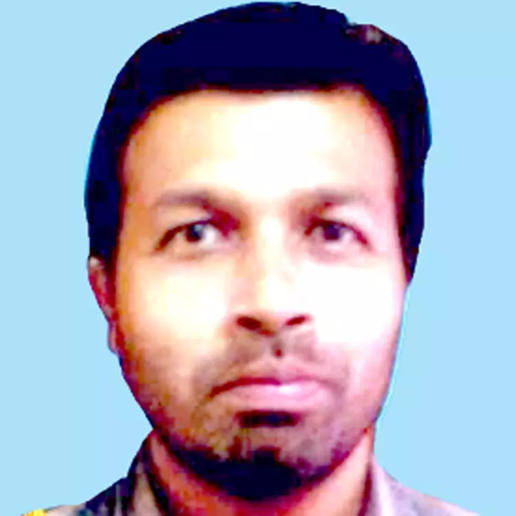 ആലപ്പുഴയിൽ വീണ്ടും ഹൗസ്​ബോട്ട്​ ദുരന്തം  കാൽവഴുതി വീണ്​ സർക്കാർ ജീവനക്കാരൻ മരിച്ചു  ഒ​മ്പ​തു​ദി​വ​സ​ത്തി​നി​ടെ ഹൗ​സ്​​ബോ​ട്ട്​ അ​പ​ക​ട​ത്തി​ൽ പൊ​ലി​ഞ്ഞ​ത്​ മൂ​ന്ന്​ ജീ​വ​ൻ