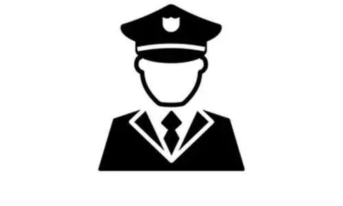 റഷ്യൻ വിനോദസഞ്ചാരിയുടെ നഷ്ടമായ ബാഗ് അരമണിക്കൂറിനകം കണ്ടെടുത്ത് പൊലീസ്