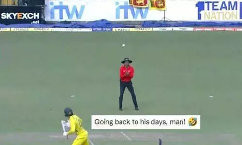 അമ്പയര്‍ ക്യാച്ചെടുത്താല്‍ എന്താ കുഴപ്പം! ധര്‍മസേന വൈറലായി, ജയസൂര്യയുടെ റെക്കോഡ് തകര്‍ന്നു!