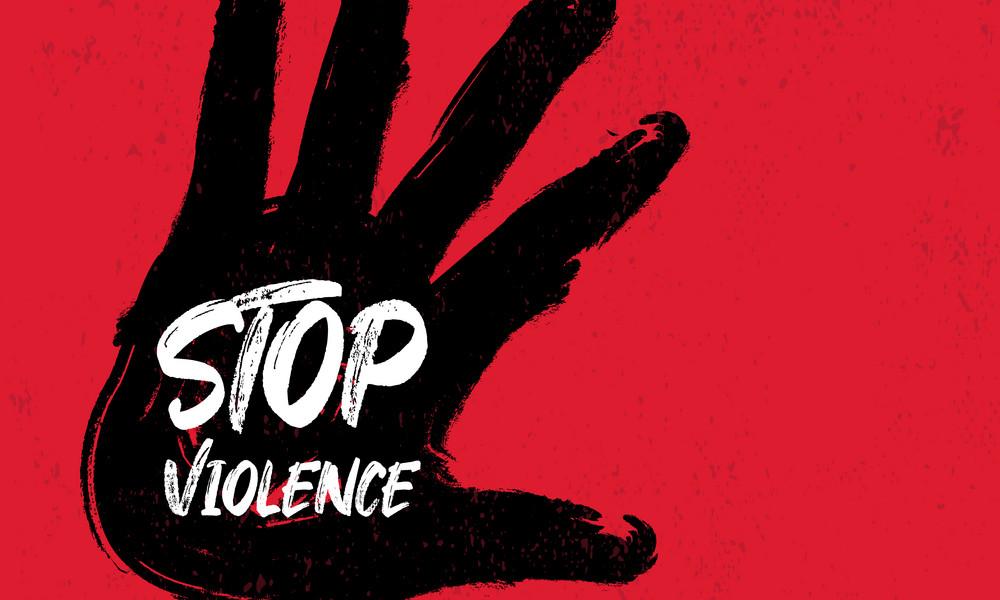 പേരാവൂരിൽ സി.പി.എം പ്രവർത്തകന്റെ വീടിനുനേരെ ആക്രമണം പേരാവൂരിൽ സി.പി.എം പ്രവർത്തകന്റെ വീടിനുനേരെ ആക്രമണം